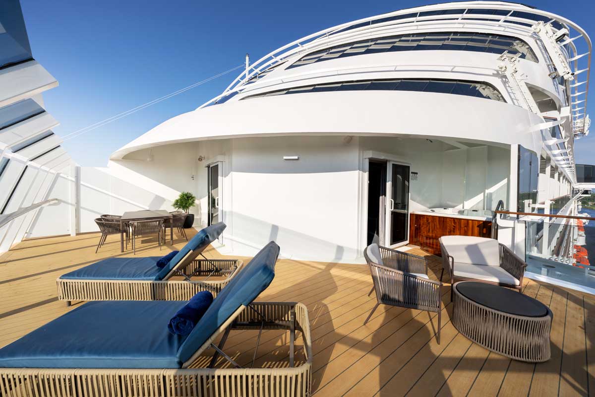 MSC Euribia apartament Yacht Club Royal z whirlpool