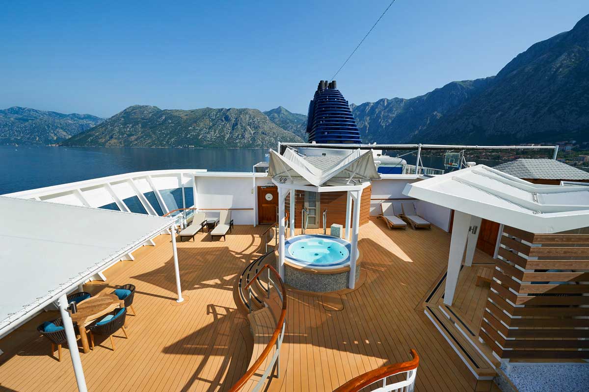 Norwegian Star apartament Garden Villa S1
