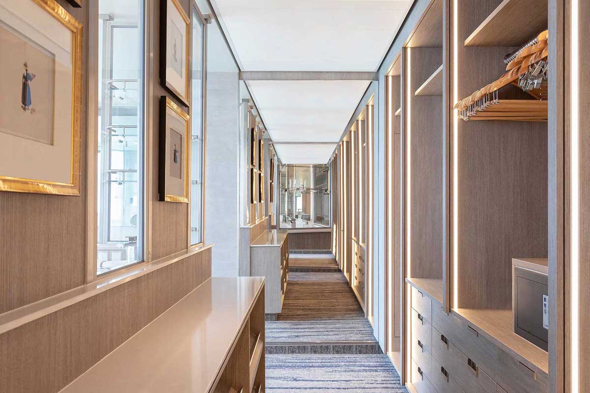 Silver Origin apartament Owners