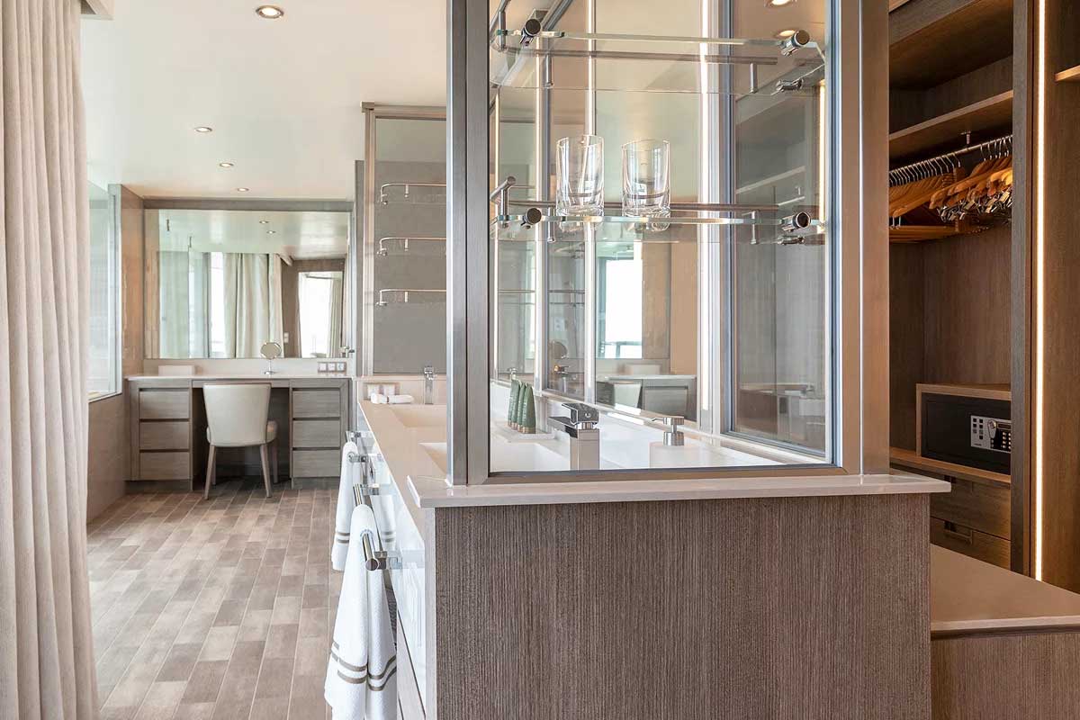 Silver Origin apartament Owners