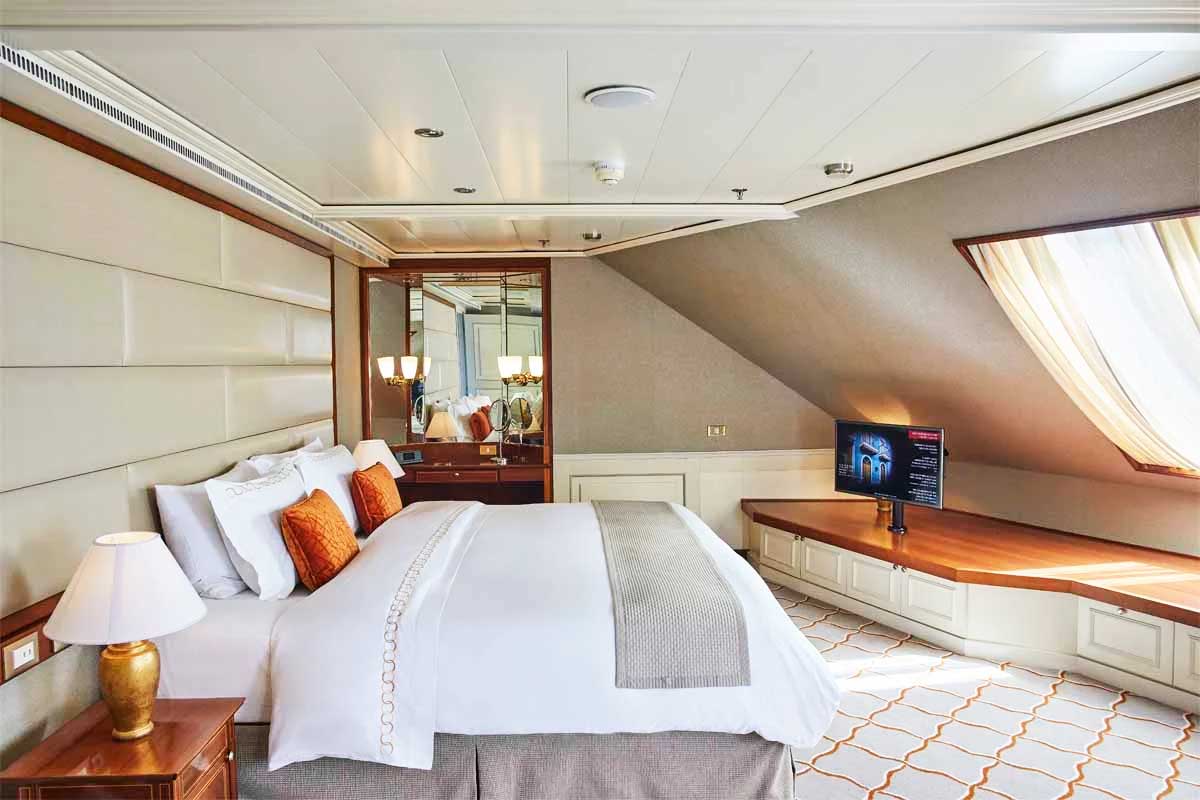 Silver Whisper apartament Royal