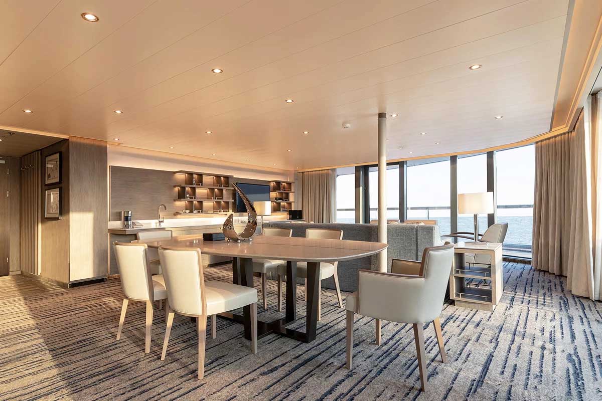 Silver Origin apartament Owners