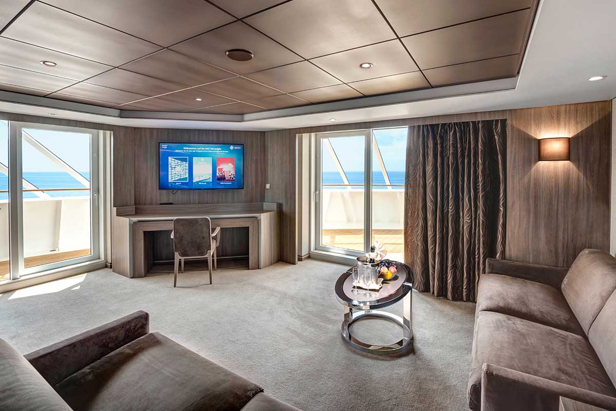 MSC Bellissima apartament Yacht Club Royal Suite